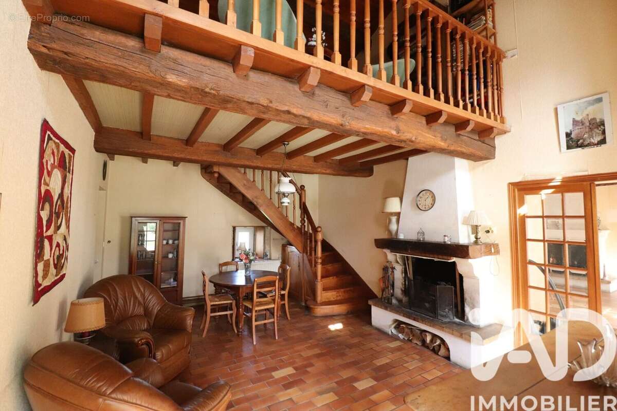 Photo 6 - Maison à MONTGUYON