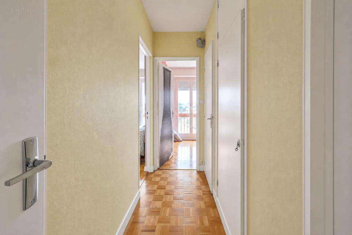 Appartement de 4 pièces de 73 m² à Dijon - photo 4