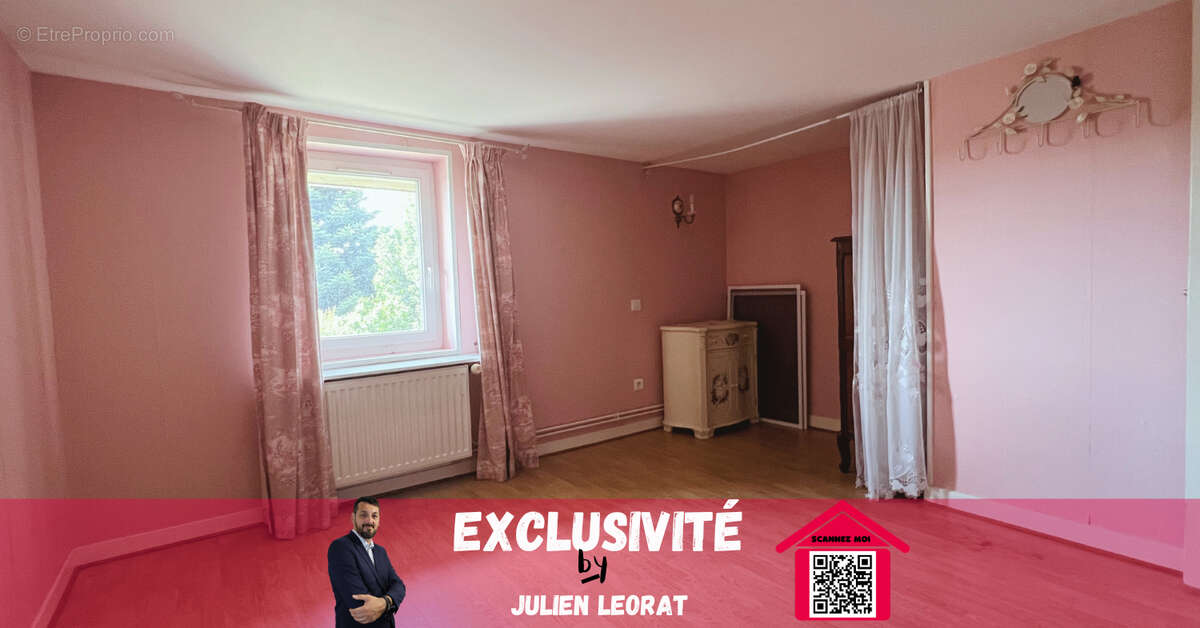 Maison à LAPEYROUSE-MORNAY