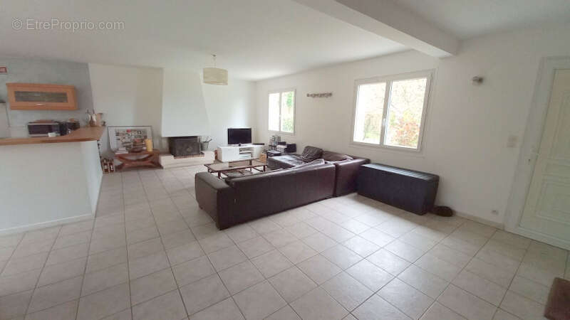 Maison à LA MEMBROLLE-SUR-CHOISILLE