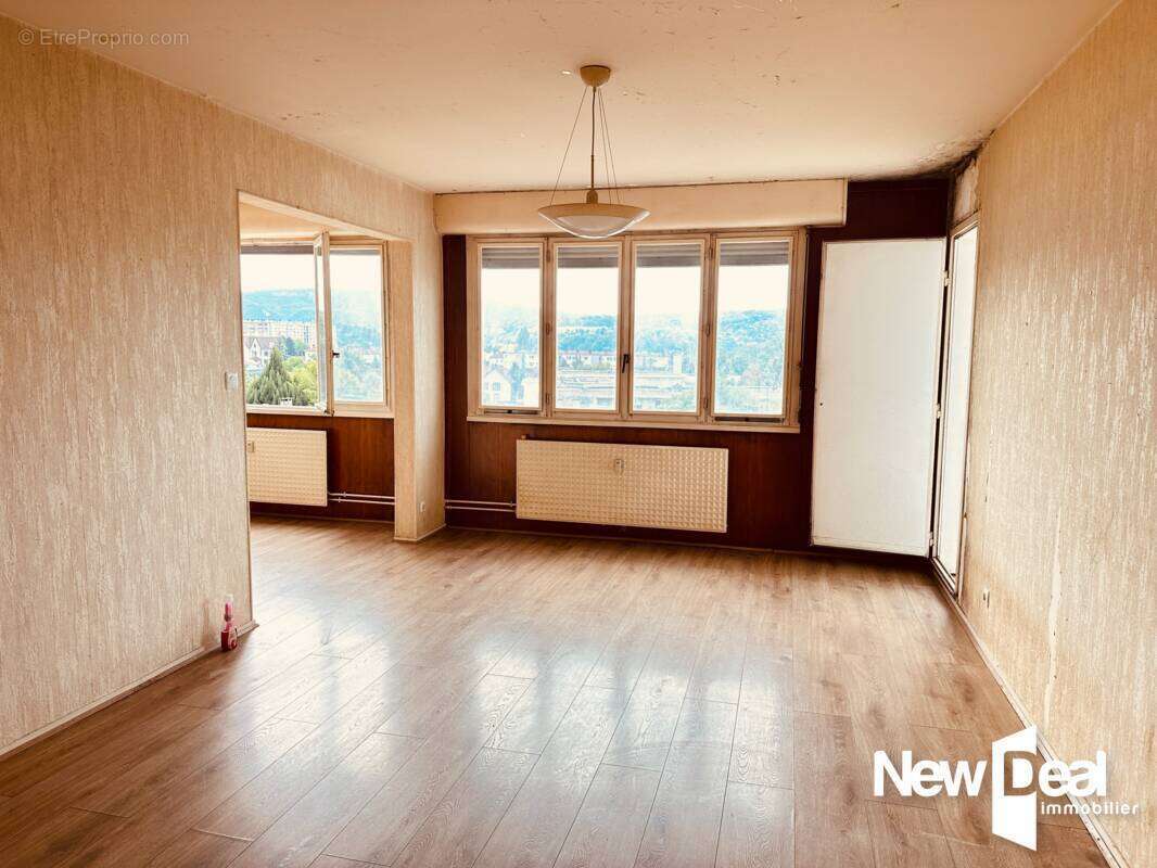 Exclusivite appartement de type 5 de 95 m2 a renover - photo 4
