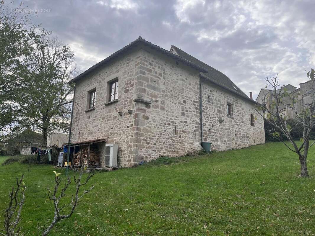 Façade arrière - Maison à LACAPELLE-MARIVAL