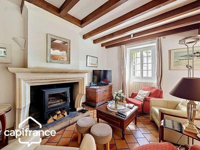 Maison à SAINT-MARTIN-DE-SANZAY