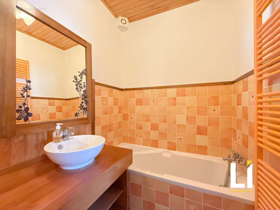 Appartement à MAICHE