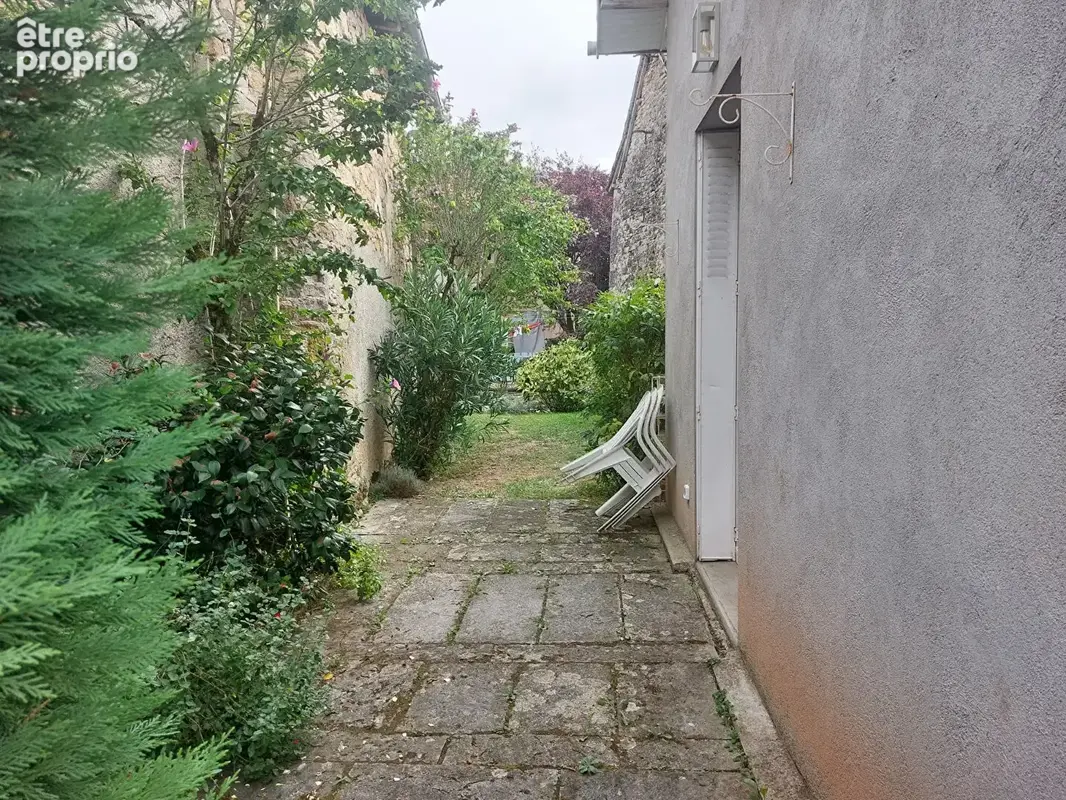 Maison de village 88 m2 avec garage et jardinet - photo 11