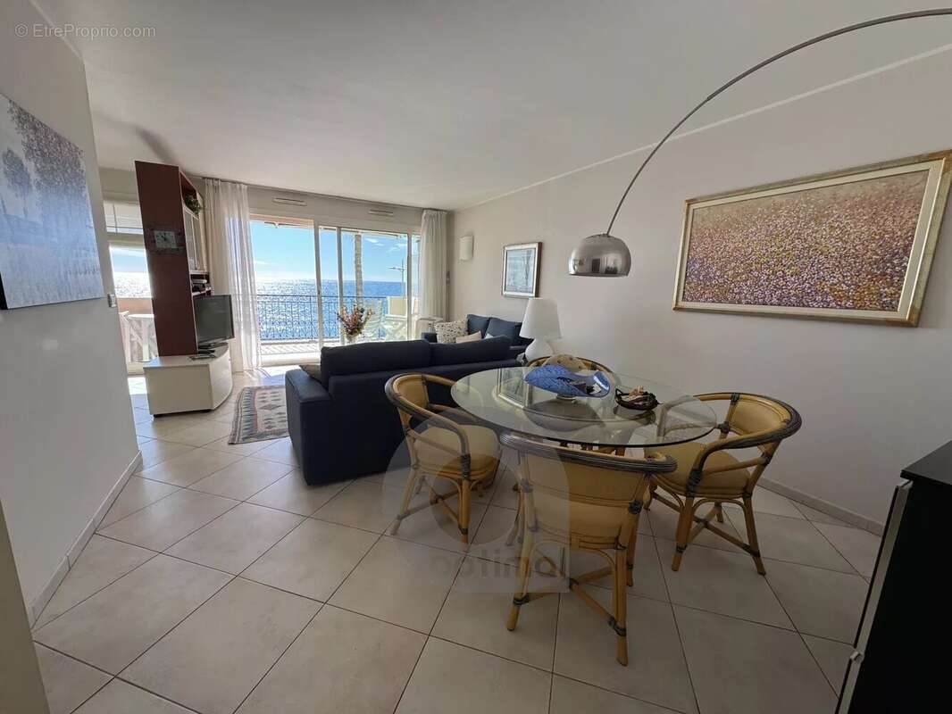 Appartement à MENTON