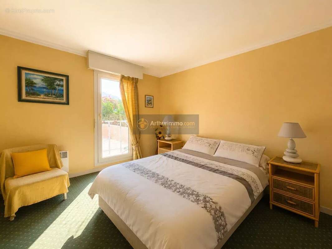 Appartement à FREJUS