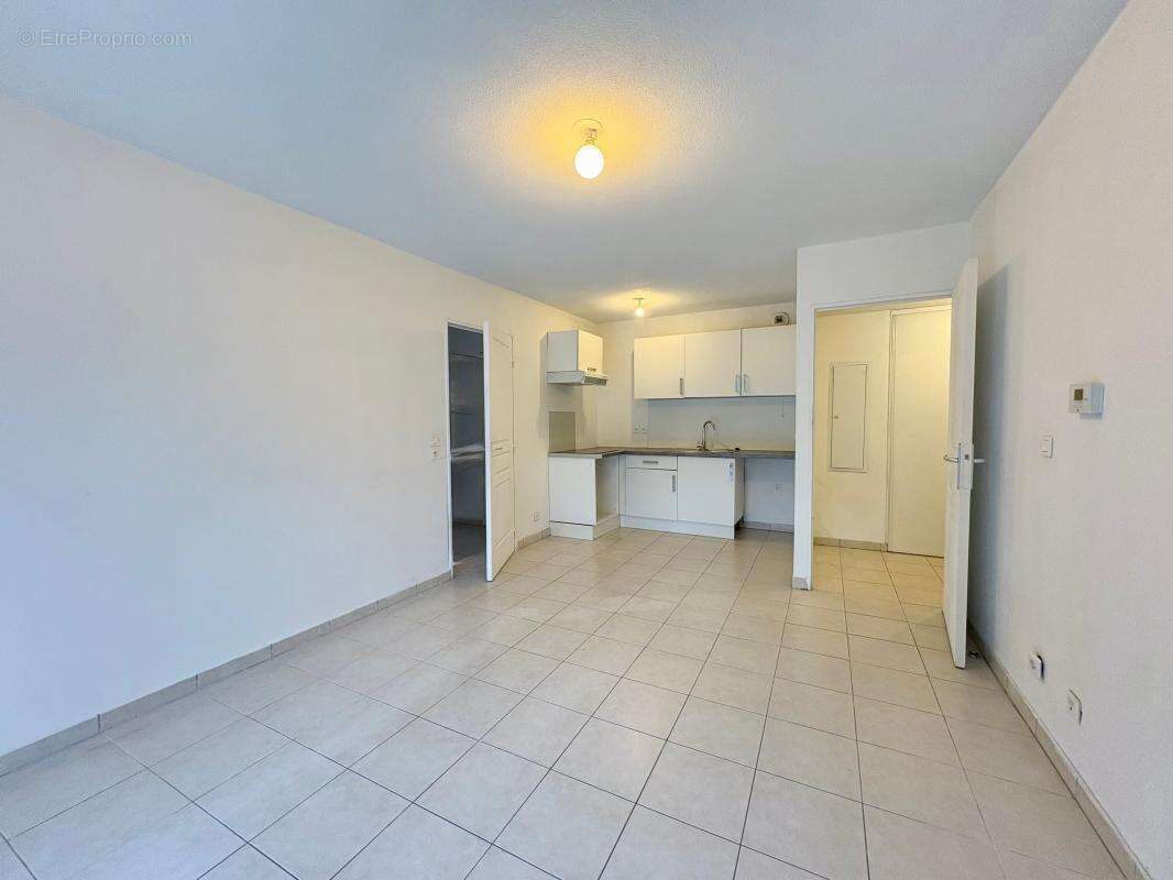 Appartement à MANDELIEU-LA-NAPOULE