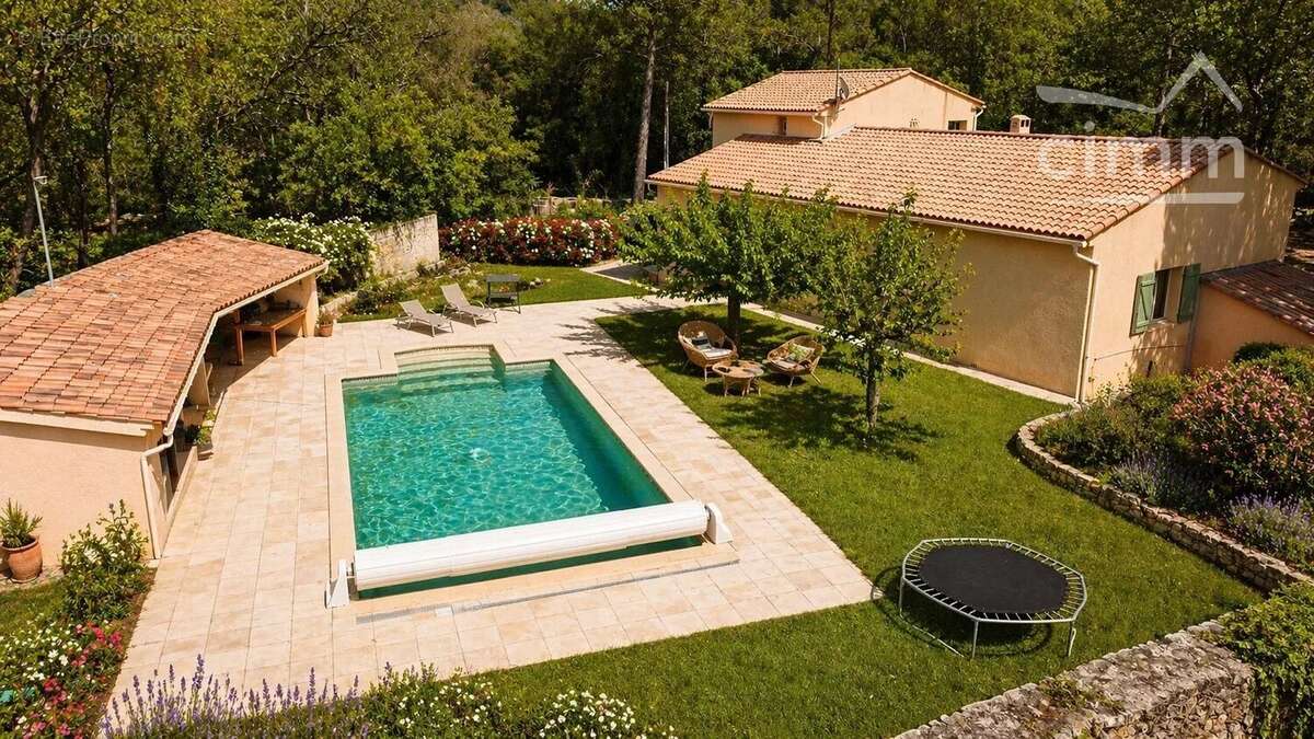 Maison à CALLAS