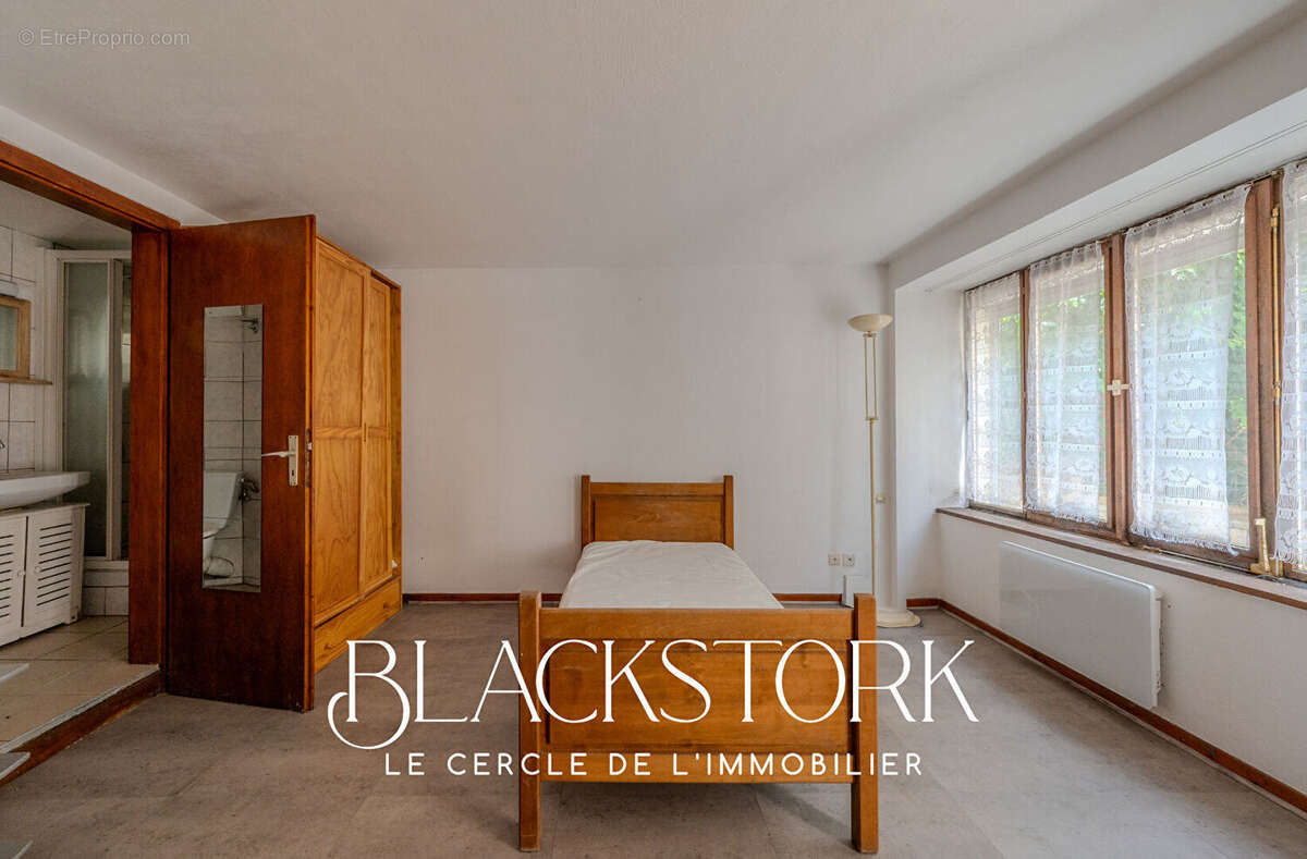 Strasbourg Neudorf  Studio  avec entrée indépendante - photo 5