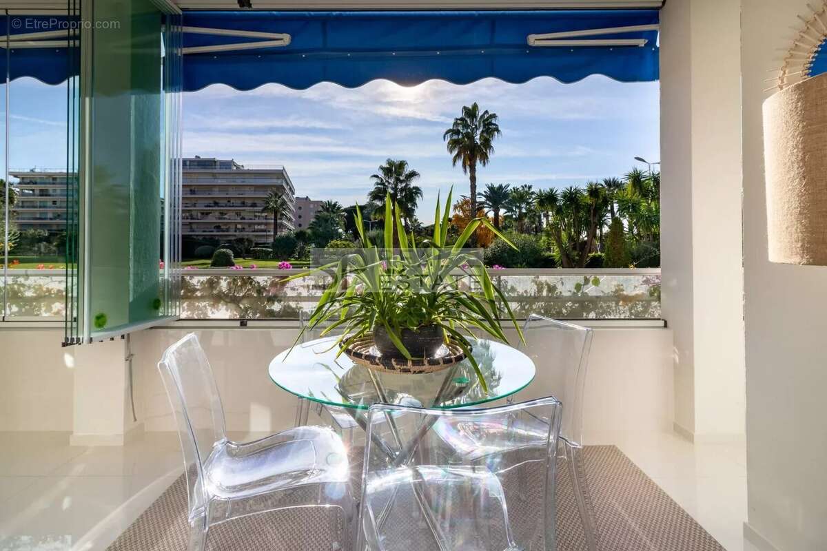 Appartement à CANNES