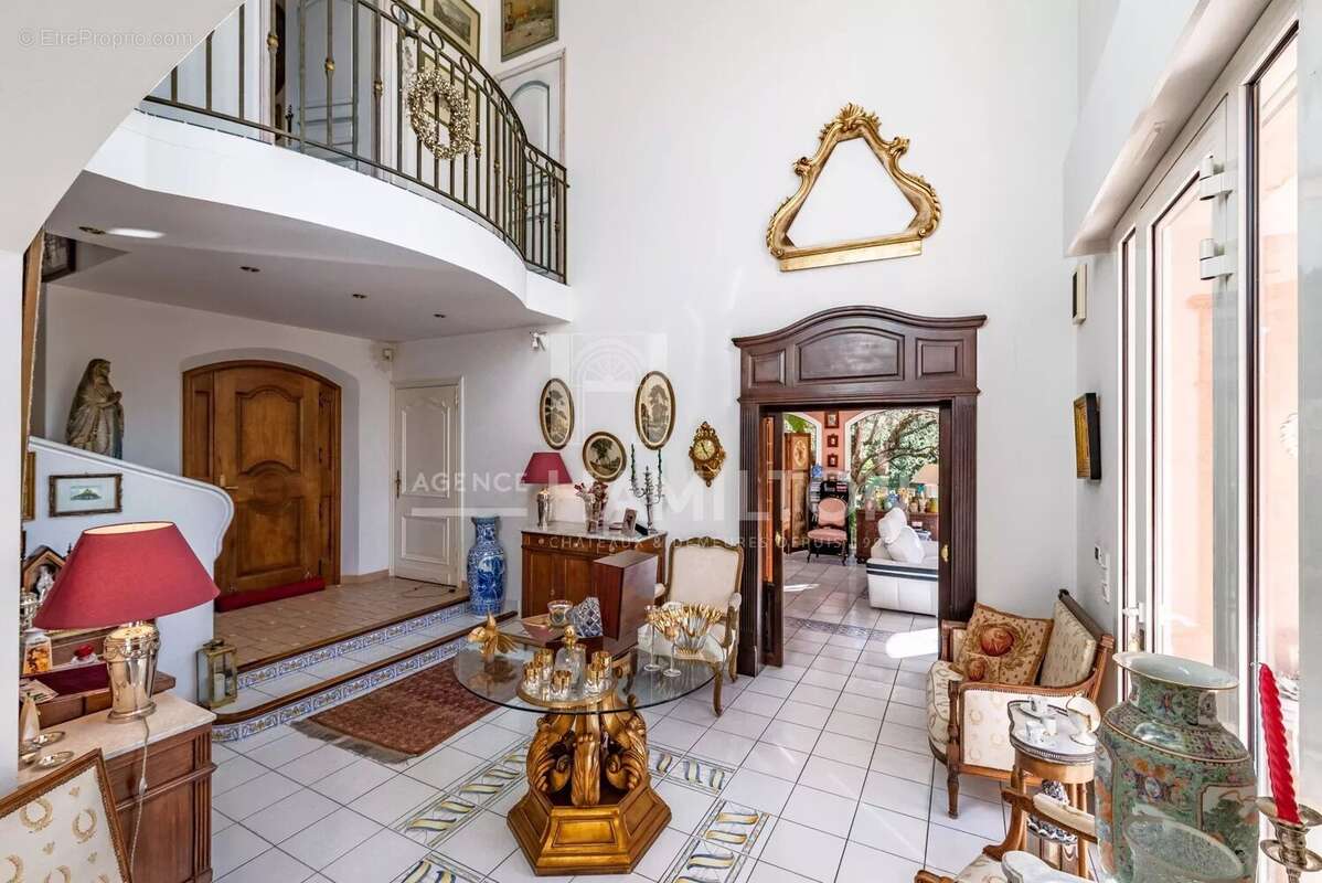 Maison à GRASSE