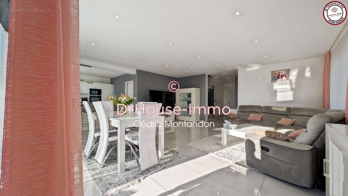 Maison à BLAINVILLE-SUR-ORNE