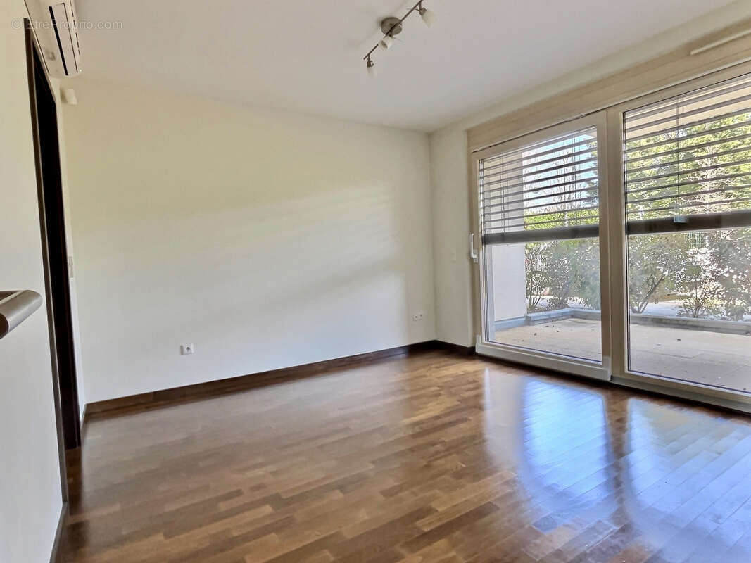 Appartement à DIVONNE-LES-BAINS