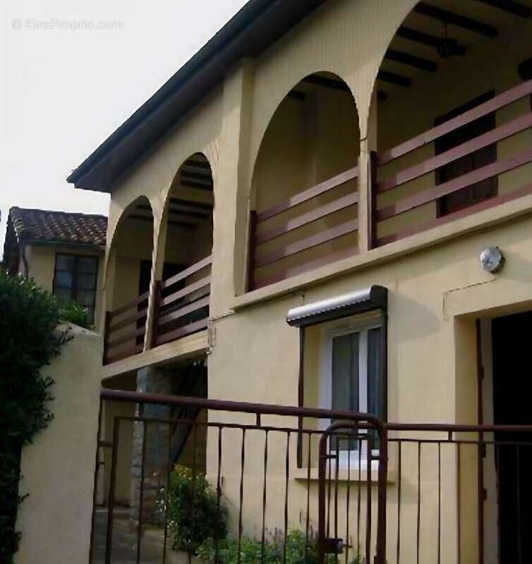 Maison à CHEIN-DESSUS