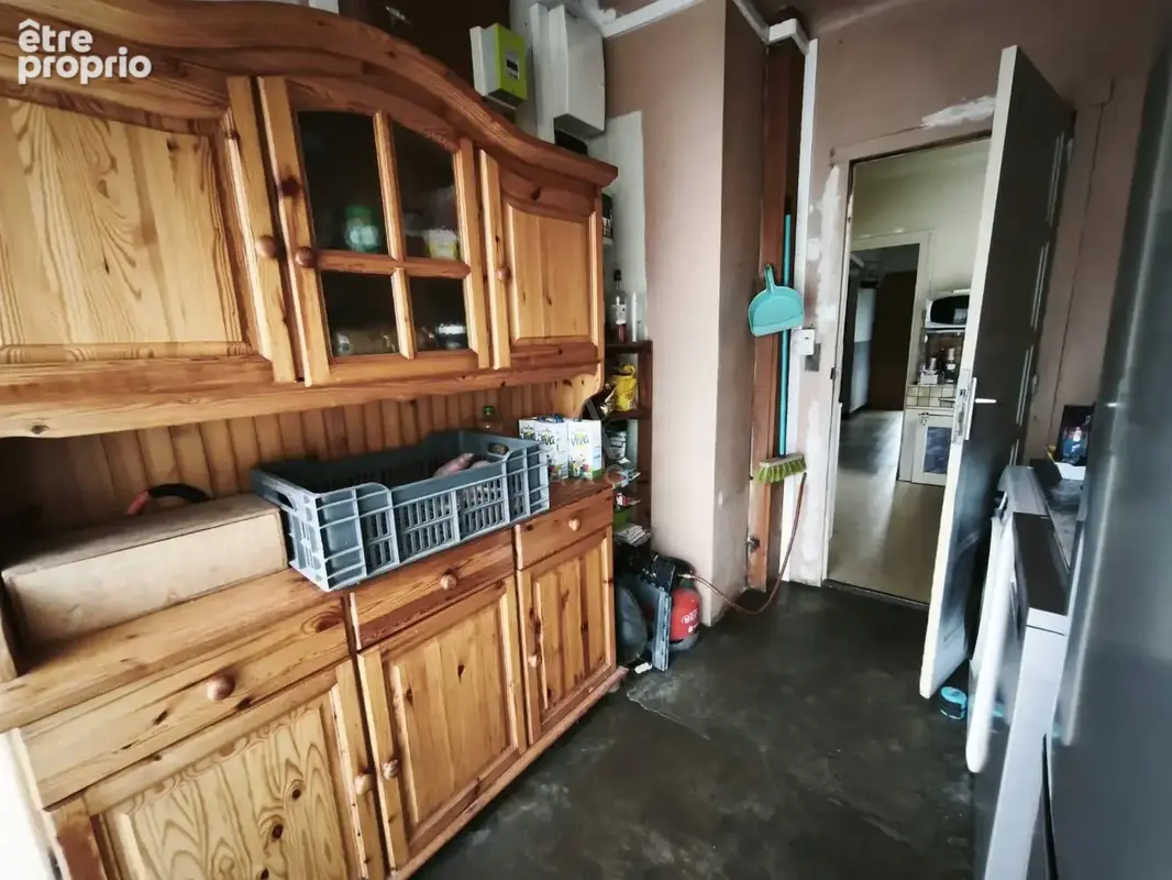 Ugine  Maison rénovée T5 sur 619 m² de terrain plat  Secteur calme - photo 7