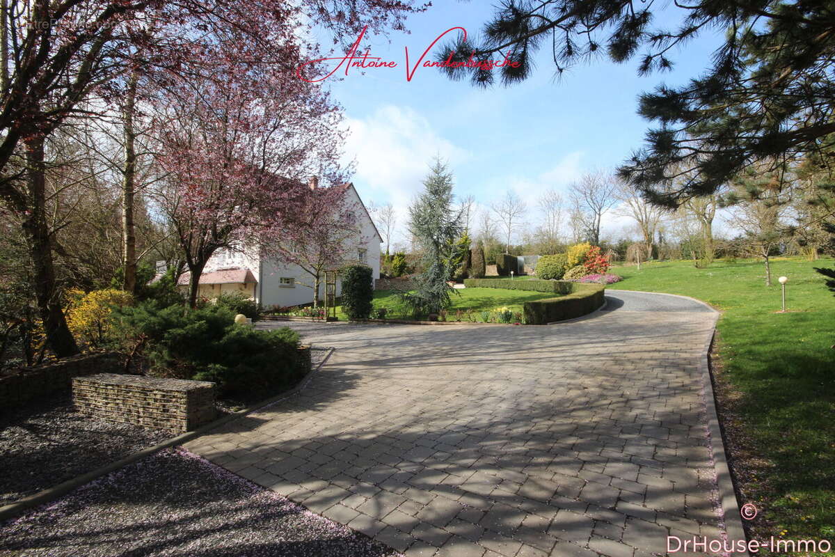 Maison 232 m² à Villers-Bocage  - photo 56