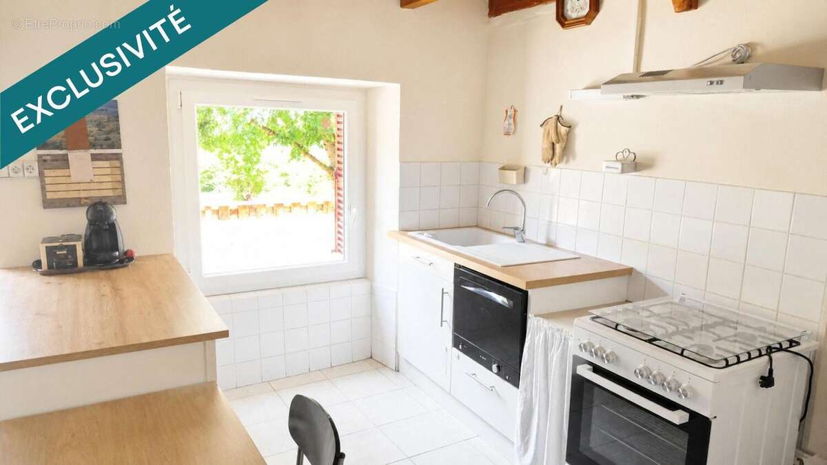 Maison 70 m² à Chaneac  - photo 5