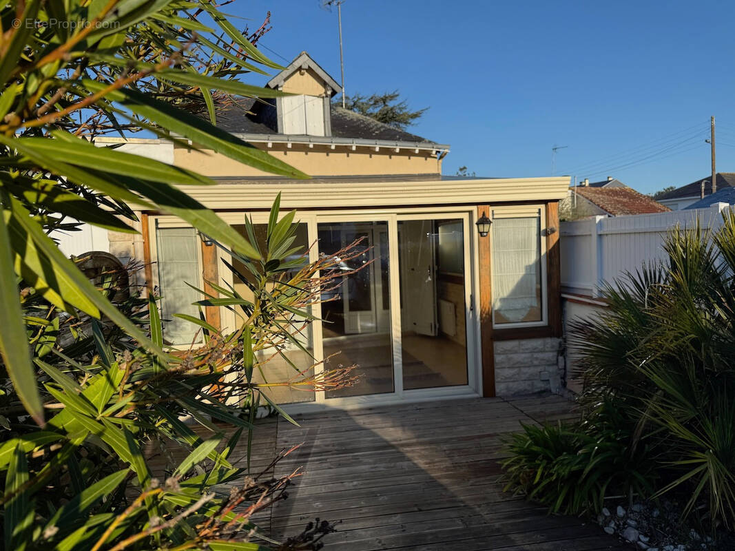 Maison à LE POULIGUEN