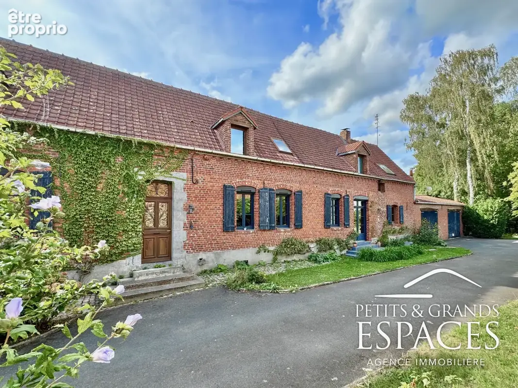 Neuville-en Avesnois - Maison de type longère 152 m2 avec terrain de 2320 m2 - photo 2