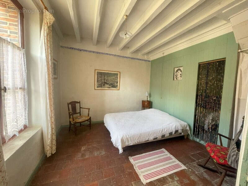 Maison à LA BAZOCHE-GOUET