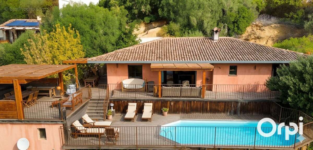Maison à SOTTA