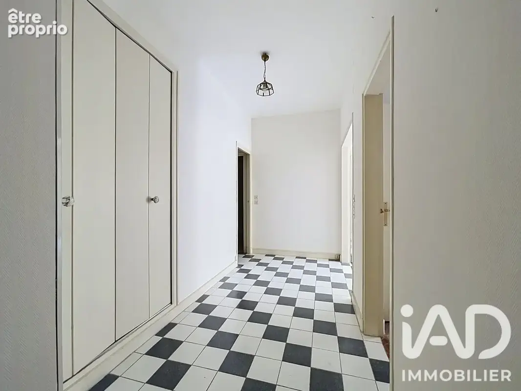 Photo 1 - Appartement à SENS