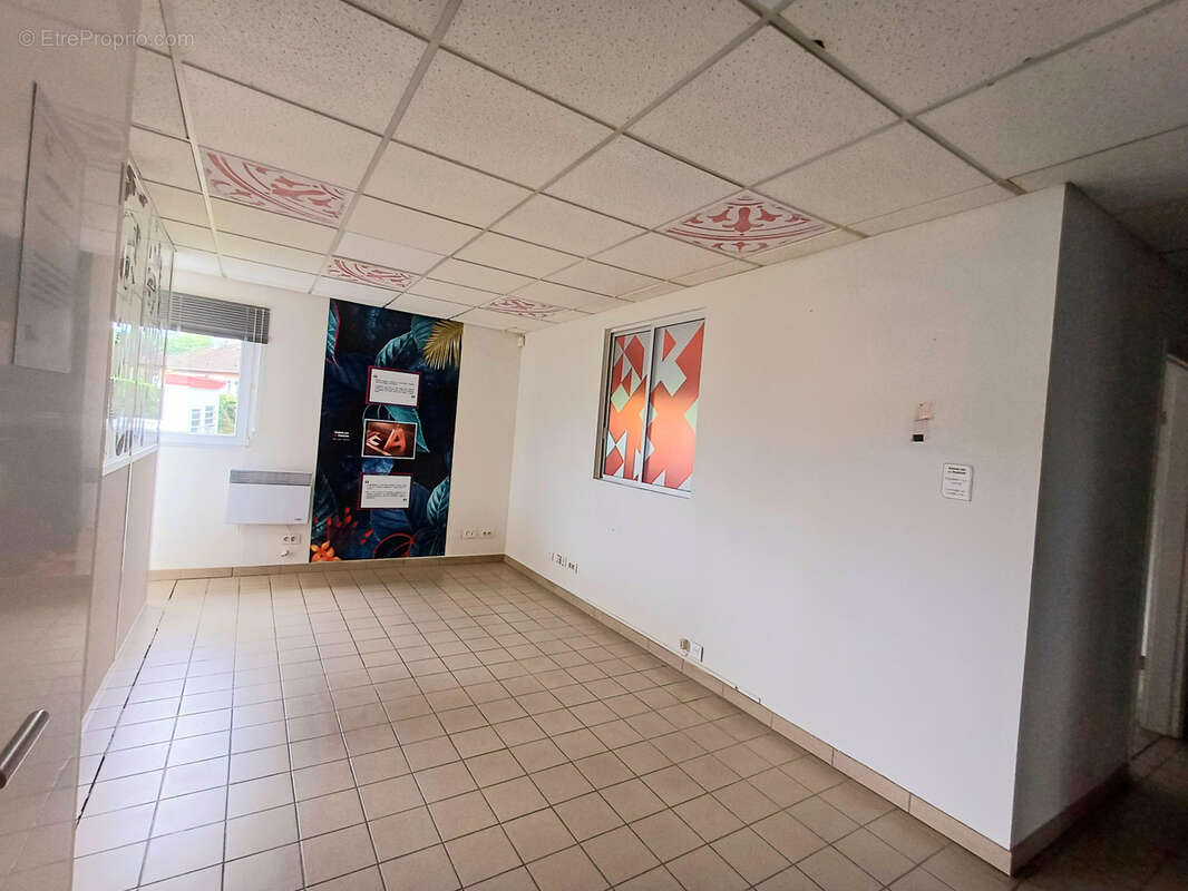 Secteur Belfort Local d’activité de 480 m2 avec parking - photo 10
