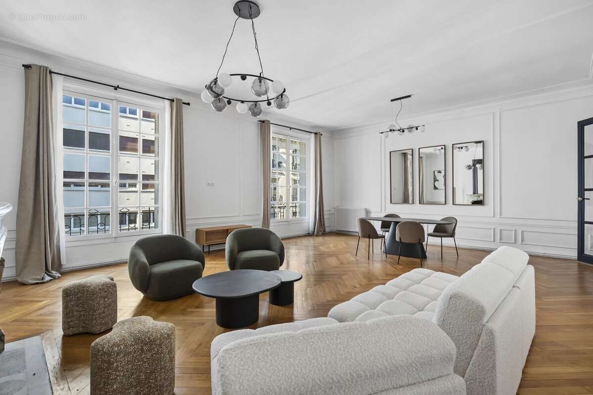 Appartement 190 m² à Paris-16e  - photo 5
