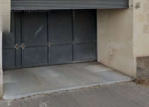 Parking à BORDEAUX