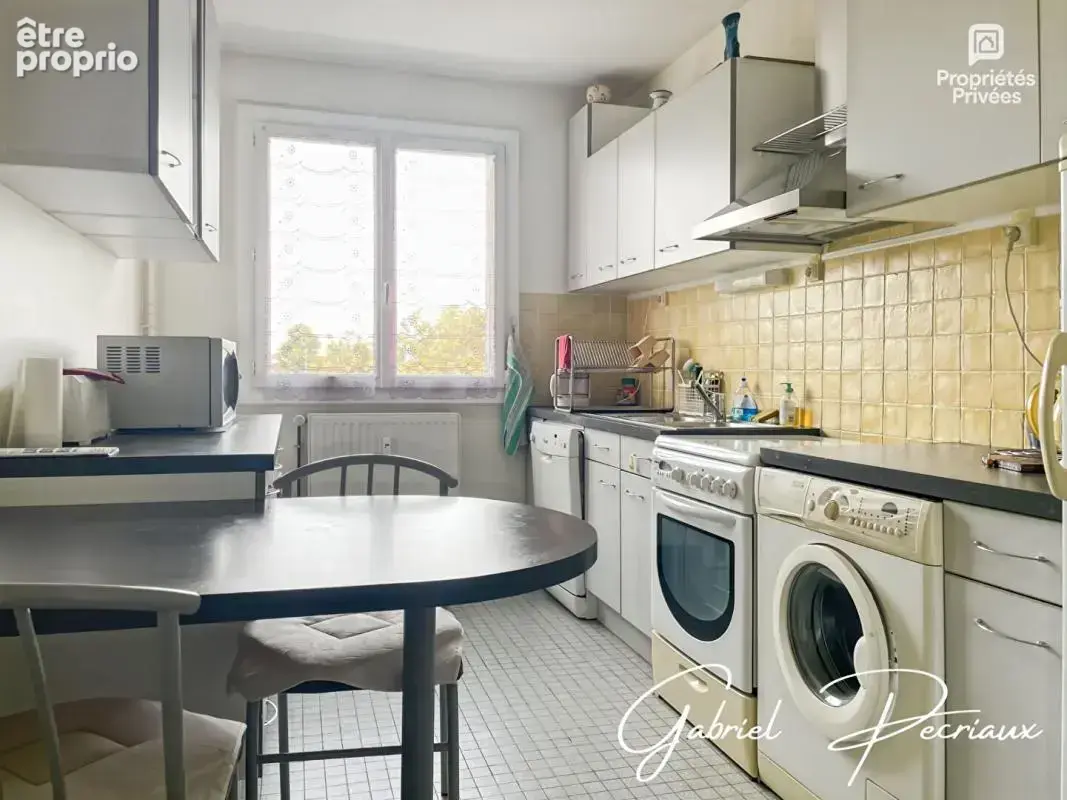 Appartement Troyes 4 pièce(s) 83 m2 - photo 2