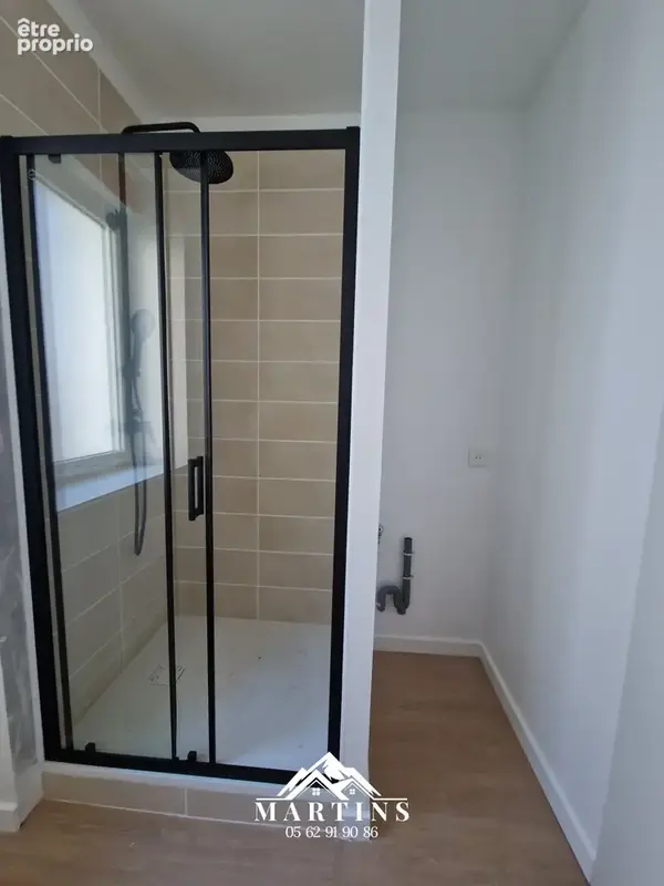 Exclusivite agence - centre ville argeles-gazost. appartement t3 de 58m2. - photo 6