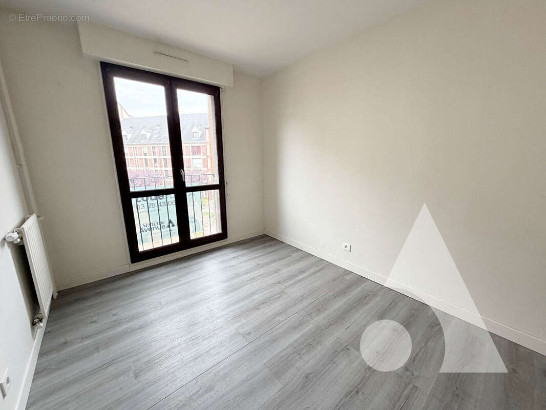 Appartement Troyes 3 pièce(s) 64.68 m2 - photo 7