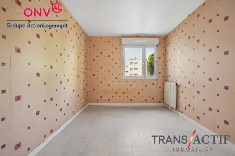 Appartement à SAINT-CYR-L'ECOLE