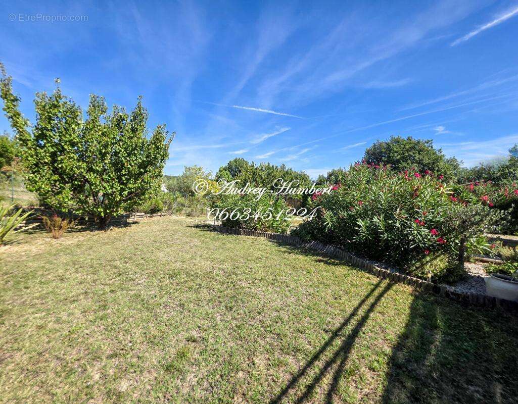 Maison à PIERREVERT