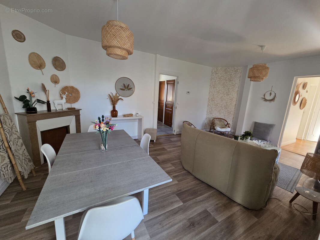 Maison à SAVIGNY-SUR-ORGE