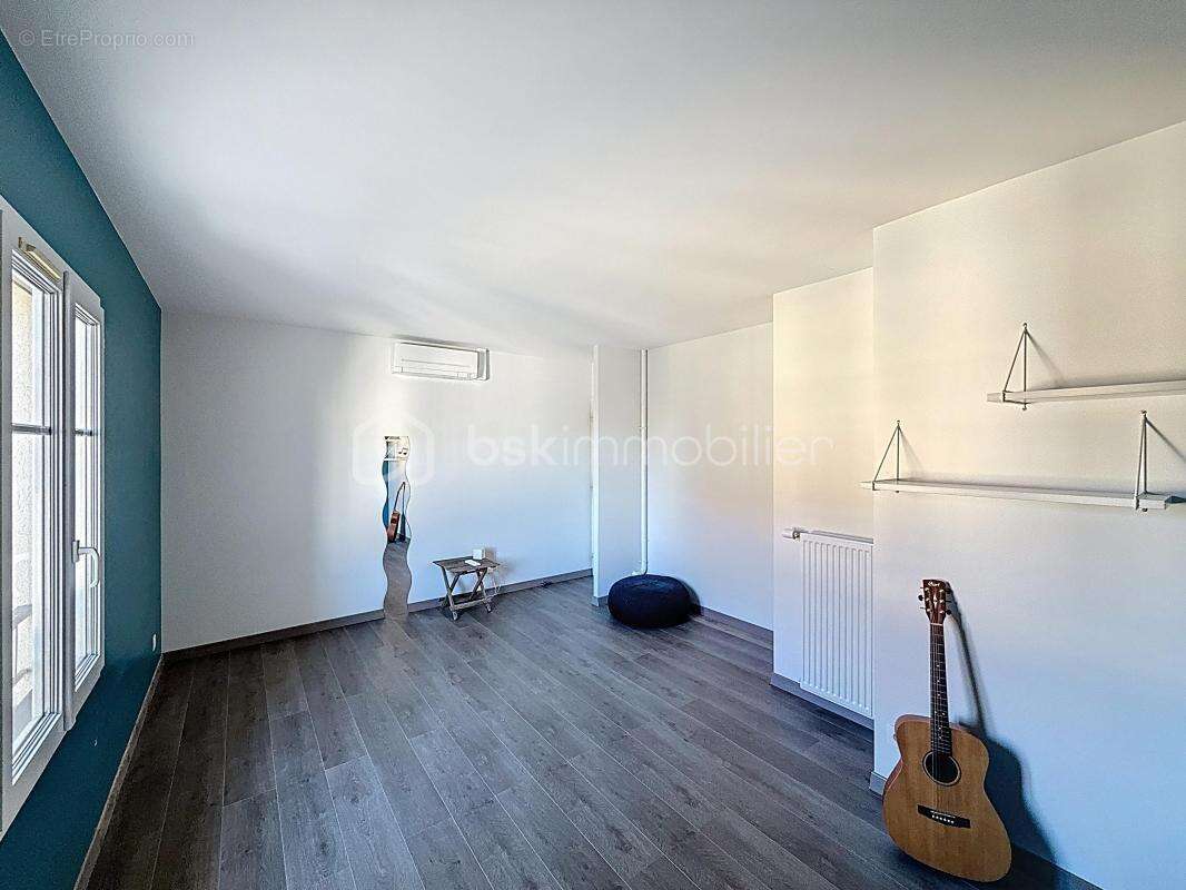 Maison à LES PAVILLONS-SOUS-BOIS