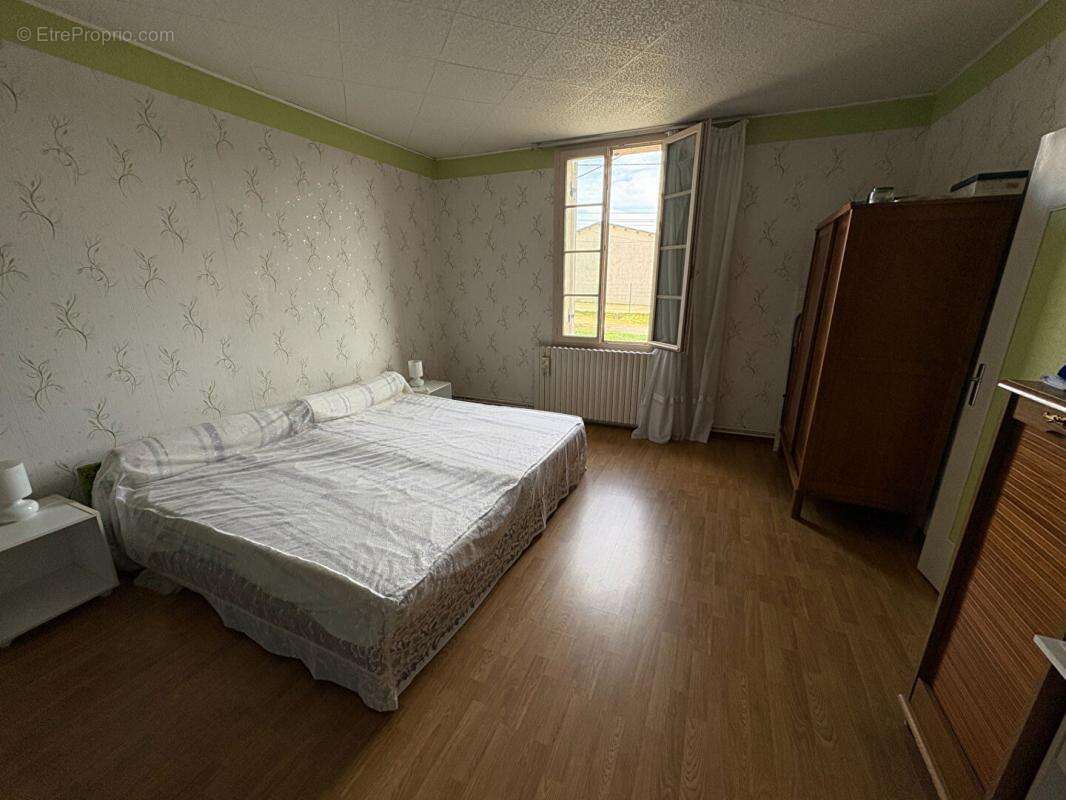 Maison à TARGON