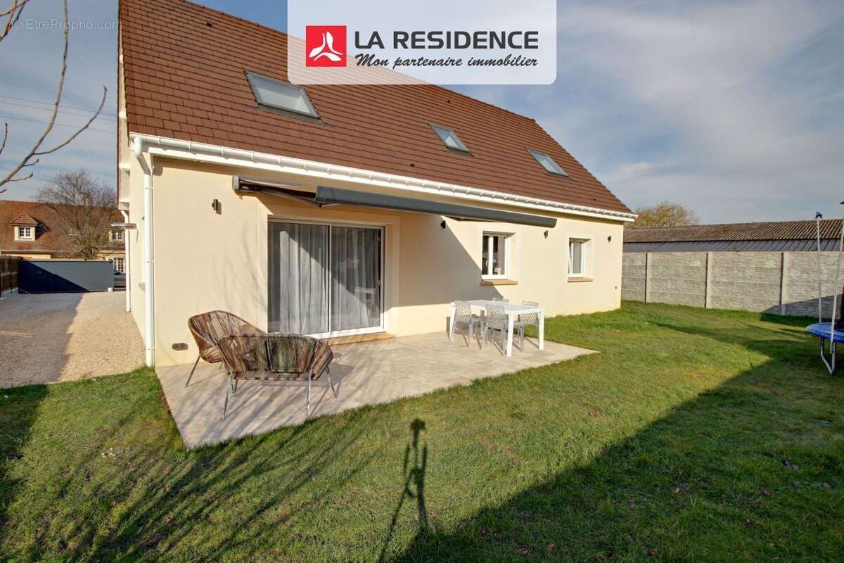 Maison à SAINT-MARCEL