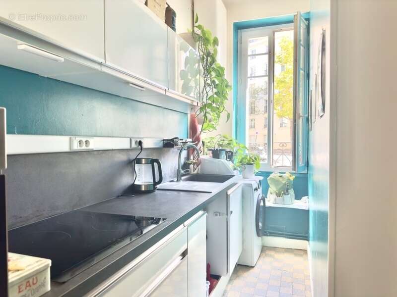 Appartement à LA GARENNE-COLOMBES