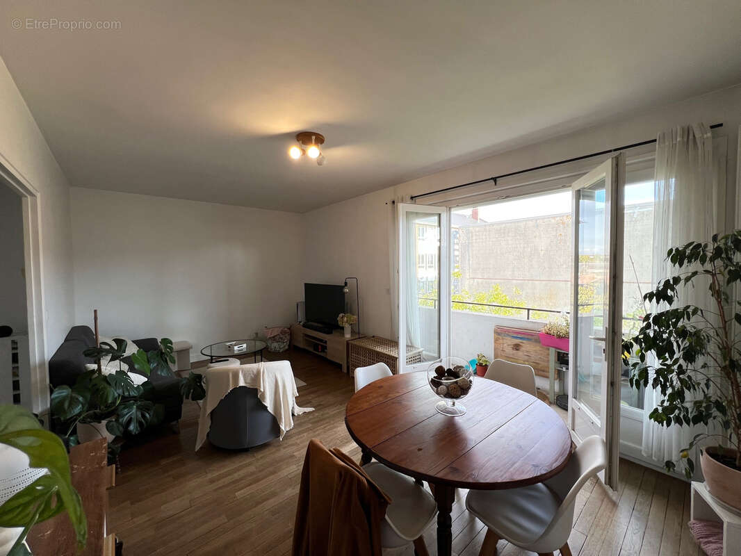 Appartement à ABBEVILLE