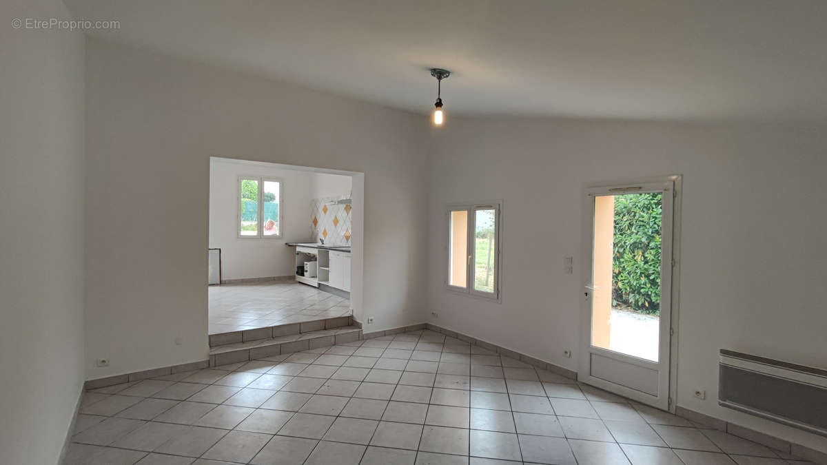 Maison à VILLENAVE-D'ORNON