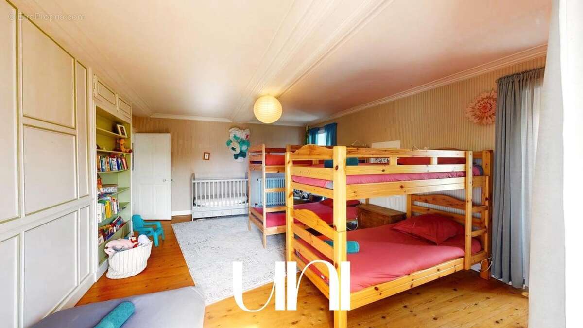 Maison à MEZIDON-CANON