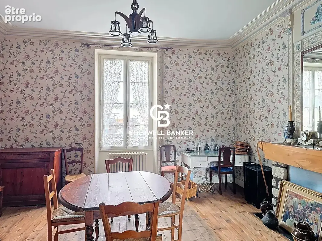 Maison de ville, joli potentiel avec jardin, garage, atelier à Luçon - photo 5