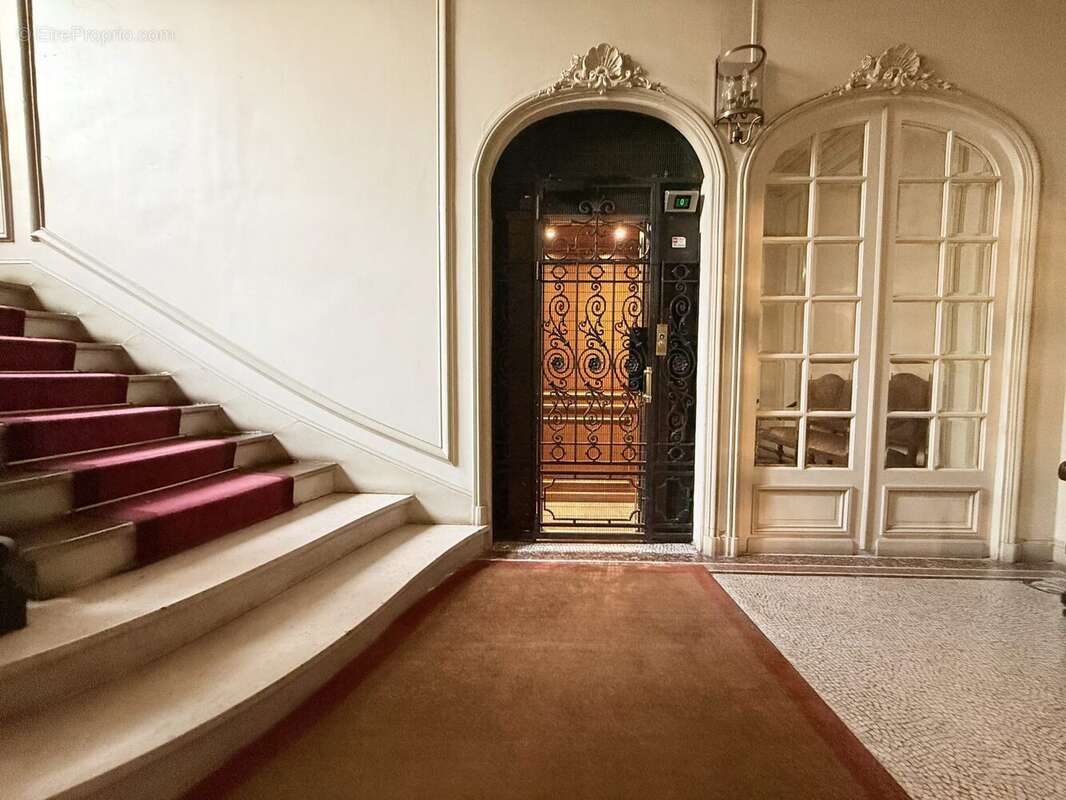 Appartement à PARIS-12E