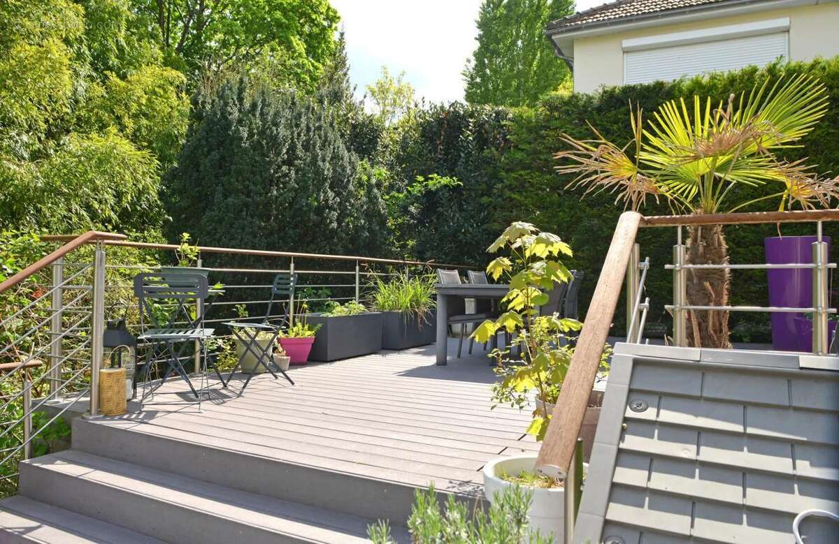 Maison à LE PECQ