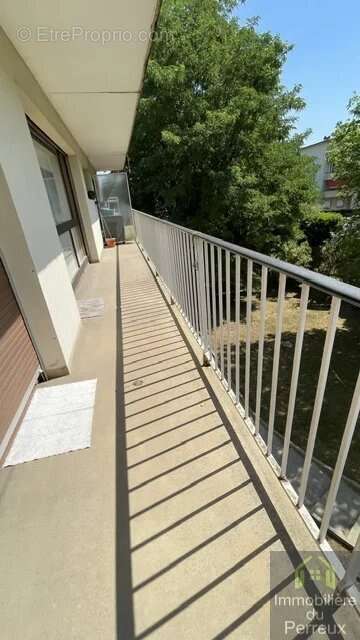 Appartement à LE PERREUX-SUR-MARNE
