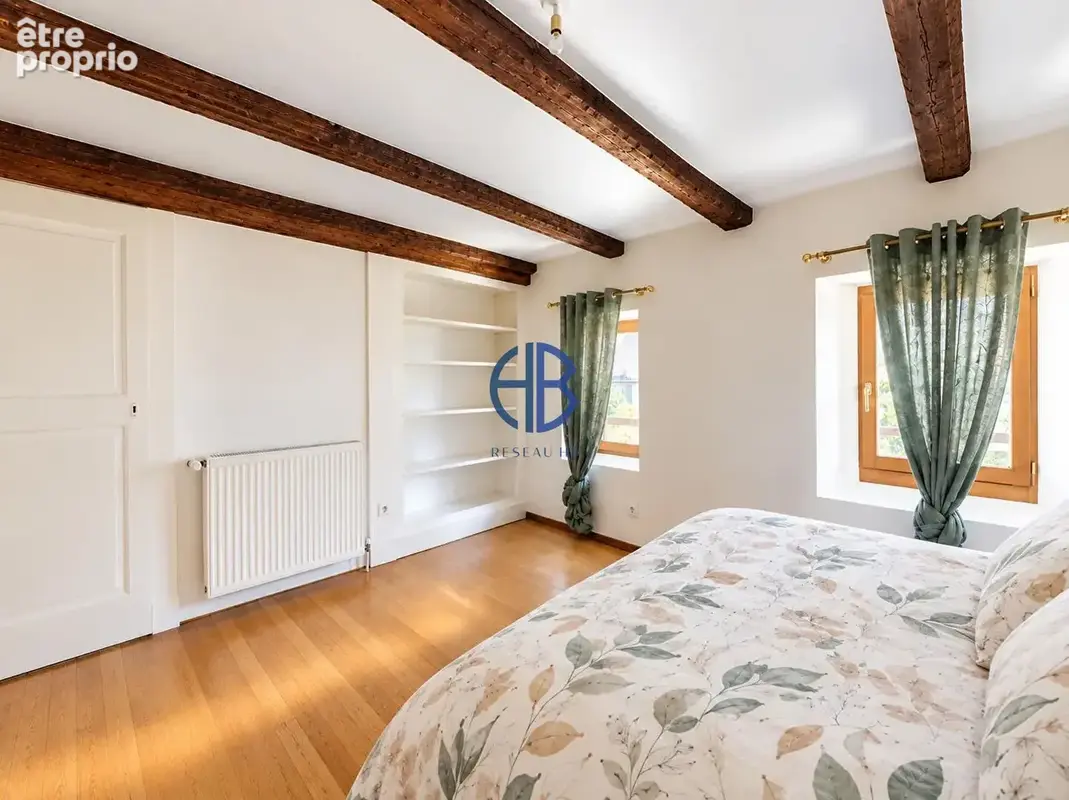 Appartement La Tour Du Pin 4 pièce(s) 84 m2 spécial investisseur - photo 7