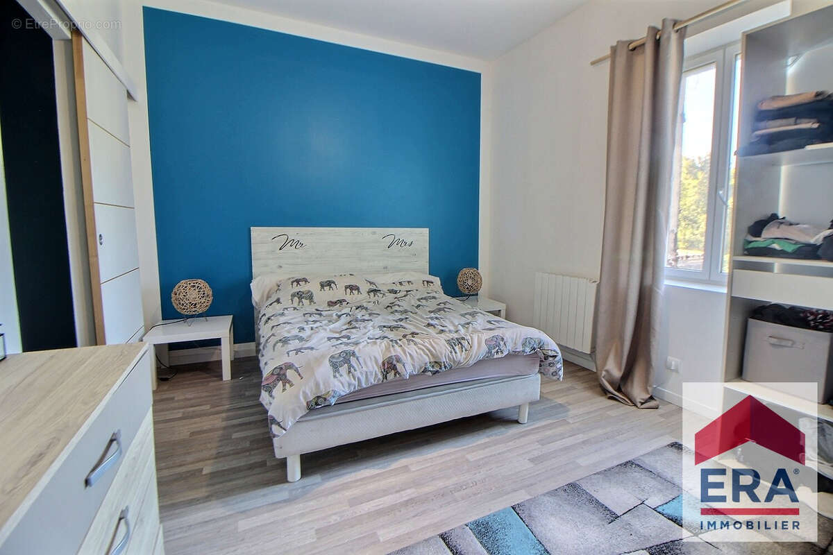 Maison à SAINT-MONTAN