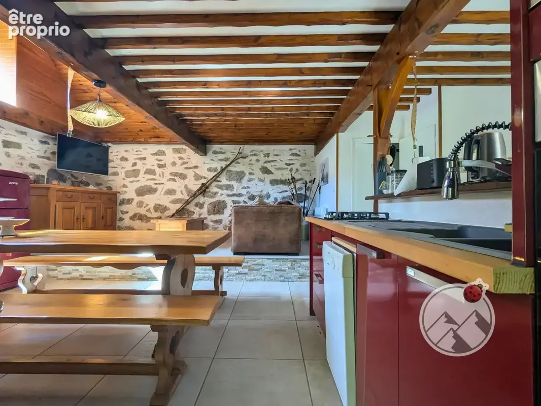 Ensemble de 3 granges rénovées dans le VAL D'AZUN - photo 4